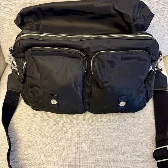 Tory Burch Black Nylon Large Messenger Bag - Picture 2 of 4